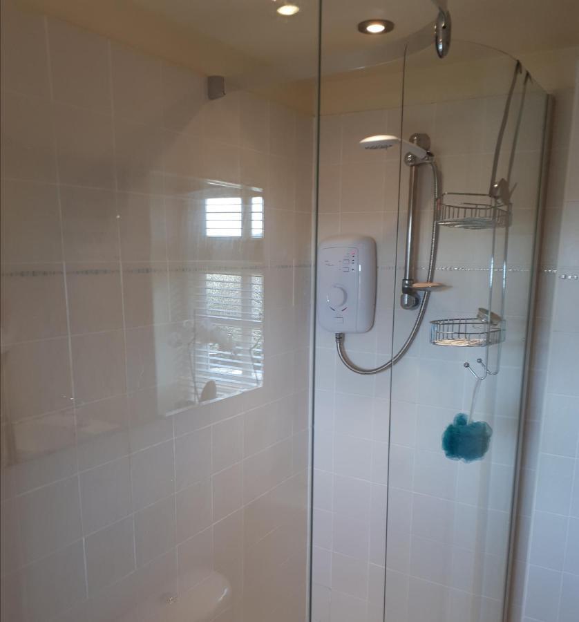 Court Barn Cottage B&B Burwash Bagian luar foto