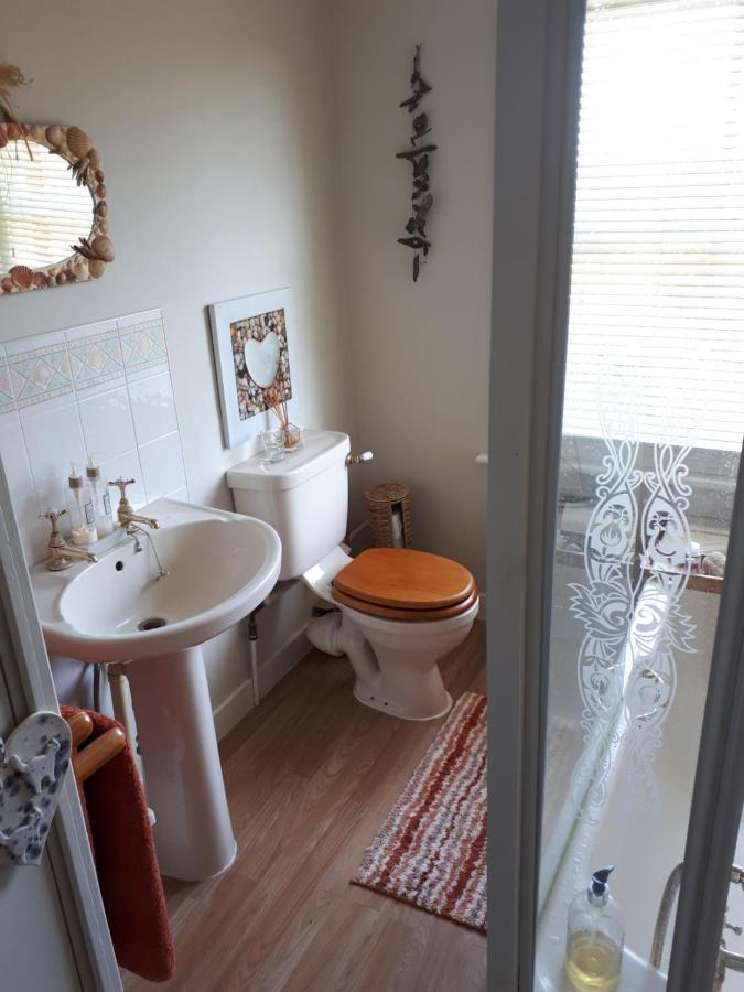 Court Barn Cottage B&B Burwash Bagian luar foto